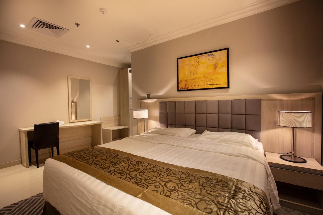 אל הופוף Somedays Hotel Suites מראה חיצוני תמונה