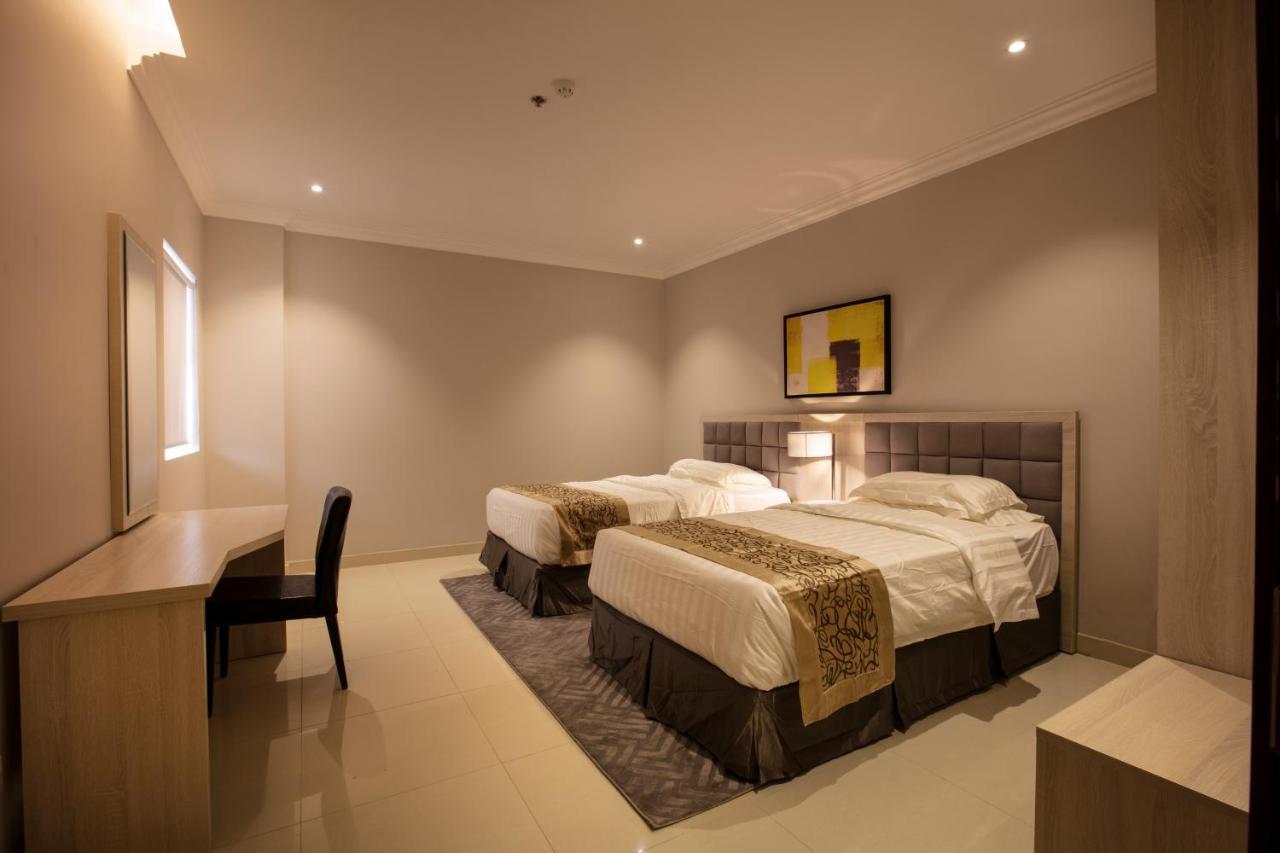 אל הופוף Somedays Hotel Suites מראה חיצוני תמונה