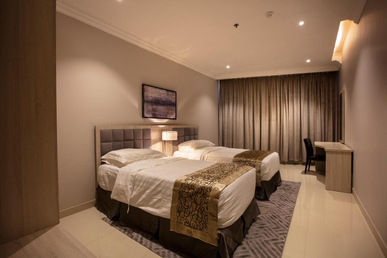 אל הופוף Somedays Hotel Suites מראה חיצוני תמונה