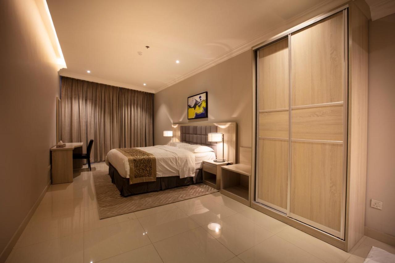 אל הופוף Somedays Hotel Suites מראה חיצוני תמונה