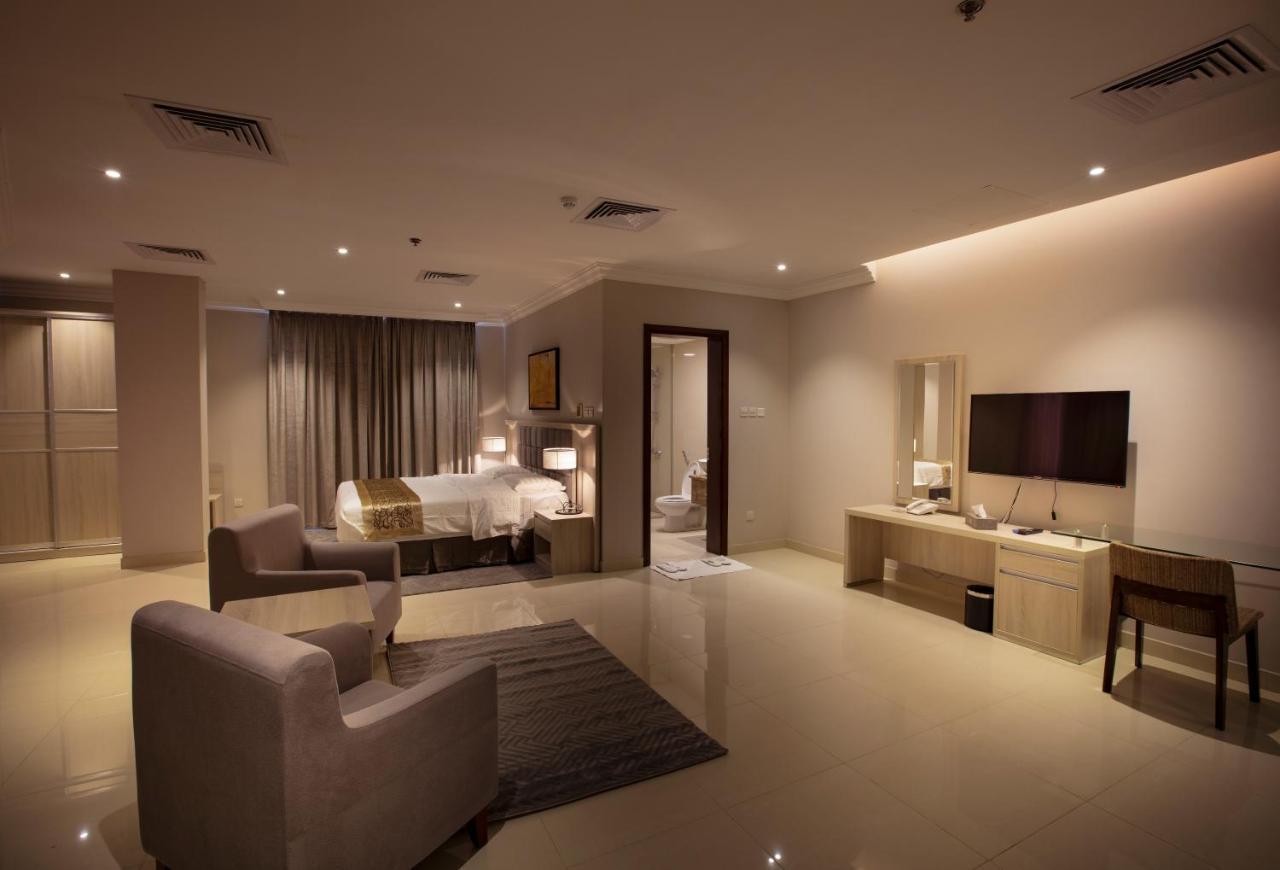 אל הופוף Somedays Hotel Suites מראה חיצוני תמונה